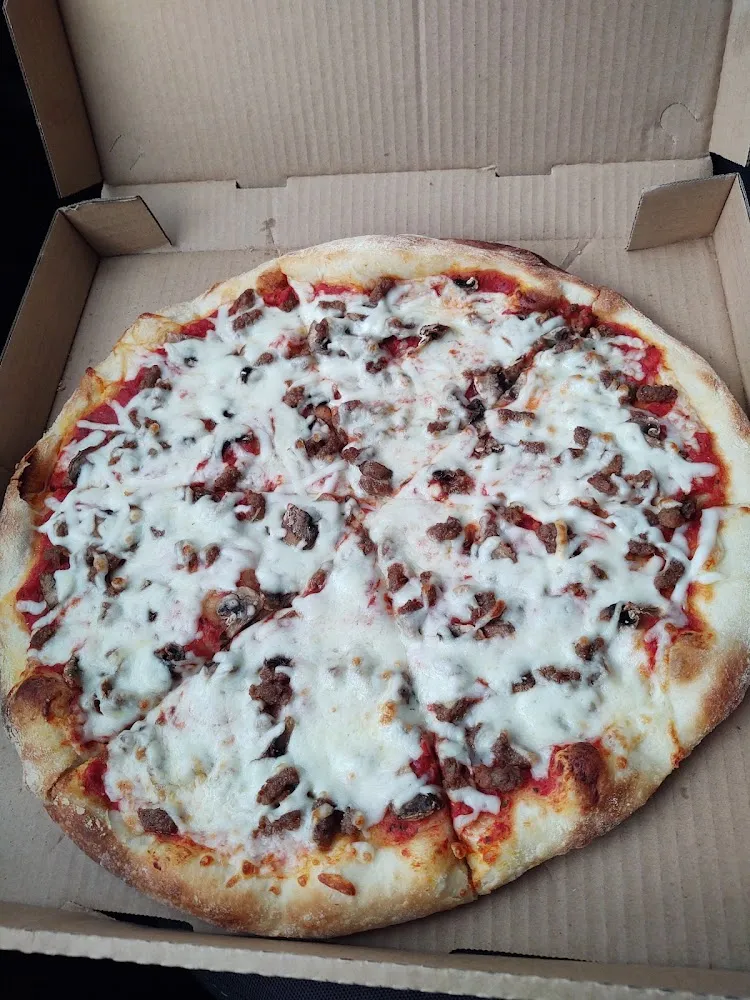 Ground Beef and Mushroom Pizza